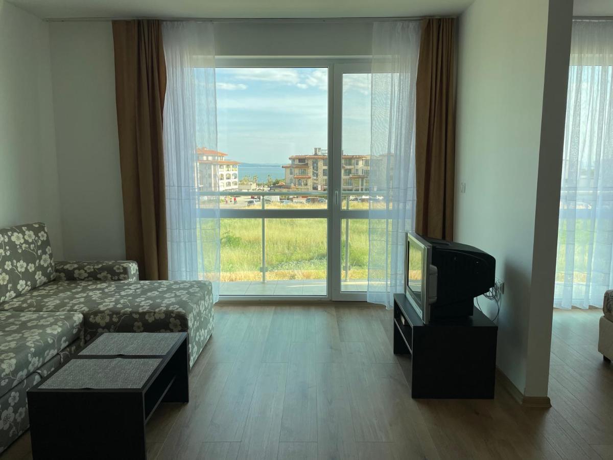 Ferienwohnung Апартамент В Сарафово Burgas City Exterior foto